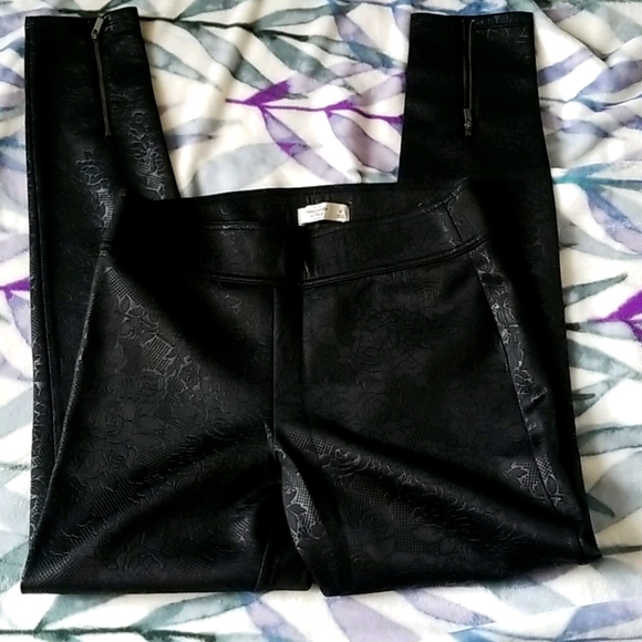NWOT Abercrombie & Fitch Leggings - Picture 1 of 4